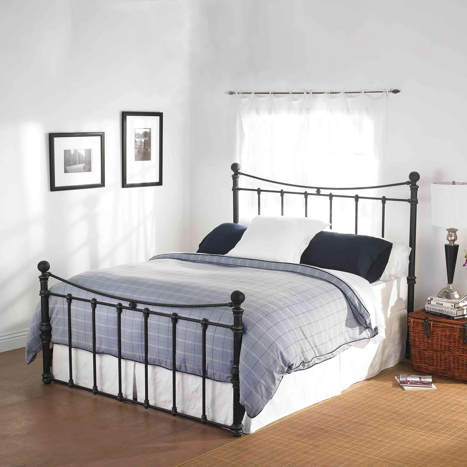 Quati Iron Bed by Wesley Allen - Image 4